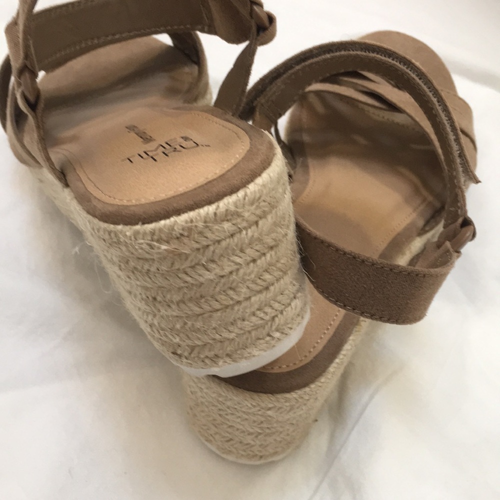 Tan Strappy Wedge Sandals - Picture 6 of 10
